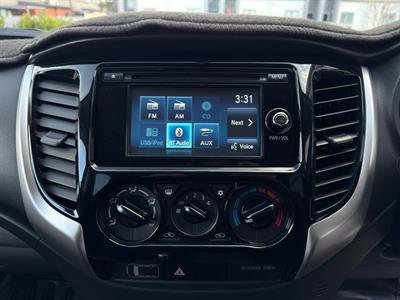 2016 Mitsubishi Triton - Thumbnail
