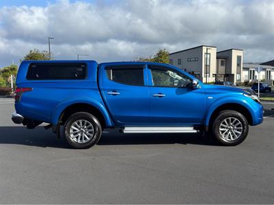 2016 Mitsubishi Triton - Thumbnail