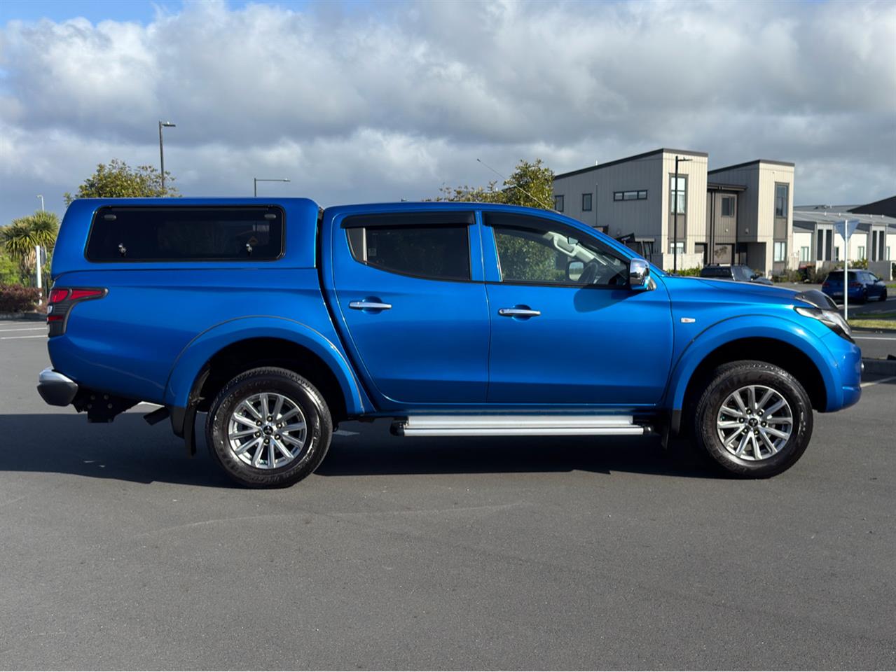 2016 Mitsubishi Triton