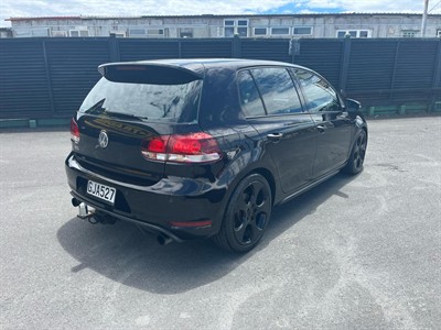 2012 Volkswagen GOLF - Thumbnail