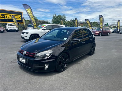 2012 Volkswagen GOLF - Thumbnail