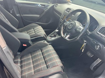 2012 Volkswagen GOLF - Thumbnail