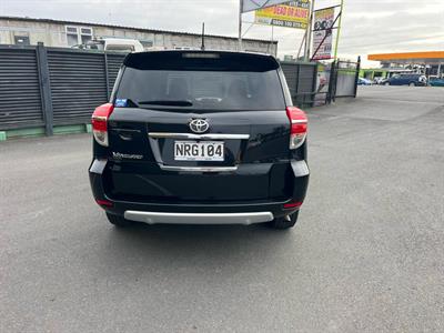 2010 Toyota Vanguard - Thumbnail