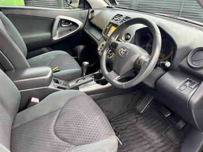 2010 Toyota Vanguard - Thumbnail