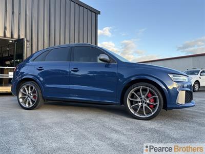 2016 Audi RS Q3 - Thumbnail