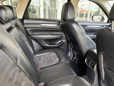 2022 Mazda CX-5 - Thumbnail