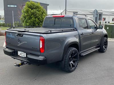 2018 Mercedes-Benz X-Class - Thumbnail