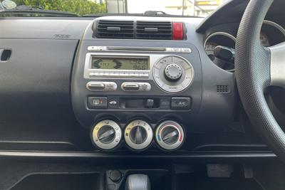 2004 Honda Jazz - Thumbnail