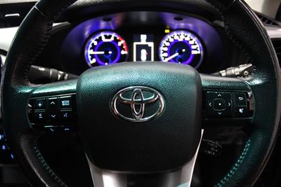 2018 Toyota Hilux - Thumbnail