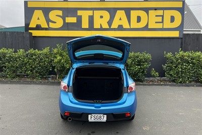 2011 Mazda Mazda3 - Thumbnail