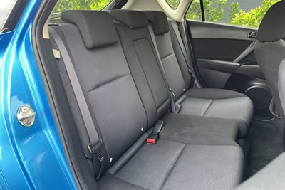 2011 Mazda Mazda3 - Thumbnail