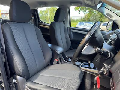 2015 Isuzu D-Max - Thumbnail