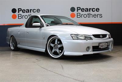 2004 Holden Commodore