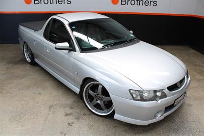 2004 Holden Commodore - Thumbnail