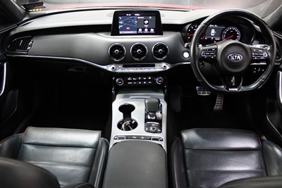 2020 Kia Stinger - Thumbnail