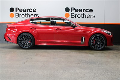 2020 Kia Stinger - Thumbnail