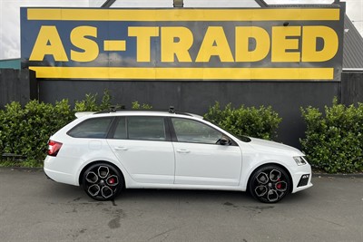 2020 Skoda Octavia - Thumbnail