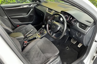 2020 Skoda Octavia - Thumbnail