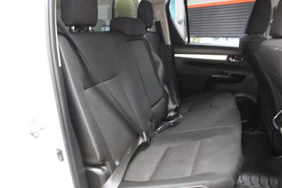 2020 Toyota Hilux - Thumbnail
