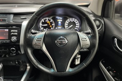 2016 Nissan Navara - Thumbnail