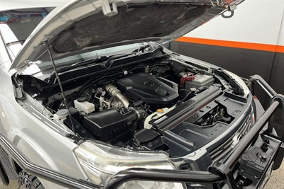 2016 Nissan Navara - Thumbnail