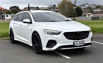 2018 Holden Commodore - Thumbnail