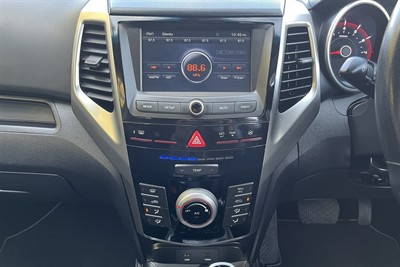 2017 Ssangyong Tivoli - Thumbnail
