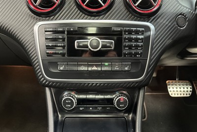 2015 Mercedes-Benz A 250 - Thumbnail