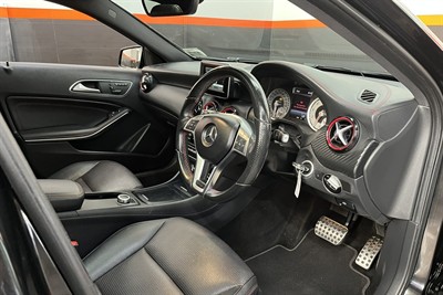 2015 Mercedes-Benz A 250 - Thumbnail