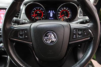 2016 Holden Commodore - Thumbnail