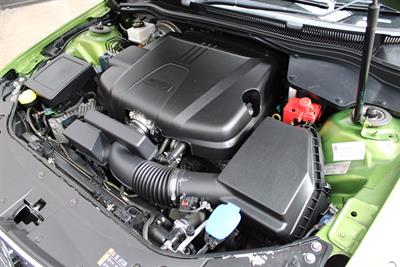 2016 Holden Commodore - Thumbnail