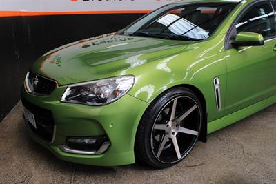 2016 Holden Commodore - Thumbnail