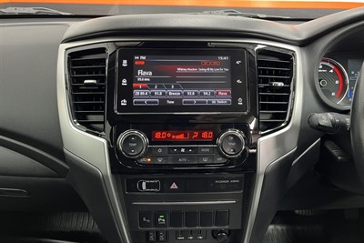 2020 Mitsubishi Triton - Thumbnail