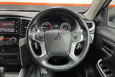 2020 Mitsubishi Triton - Thumbnail