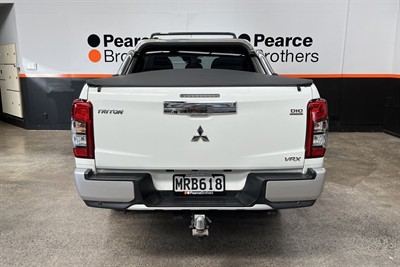 2020 Mitsubishi Triton - Thumbnail
