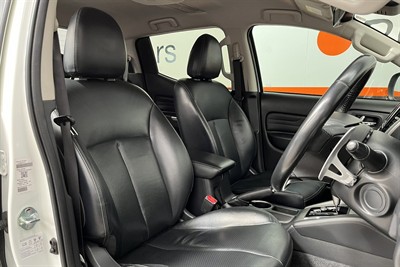 2020 Mitsubishi Triton - Thumbnail