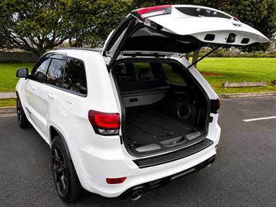 2017 Jeep GRAND CHEROKEE - Thumbnail