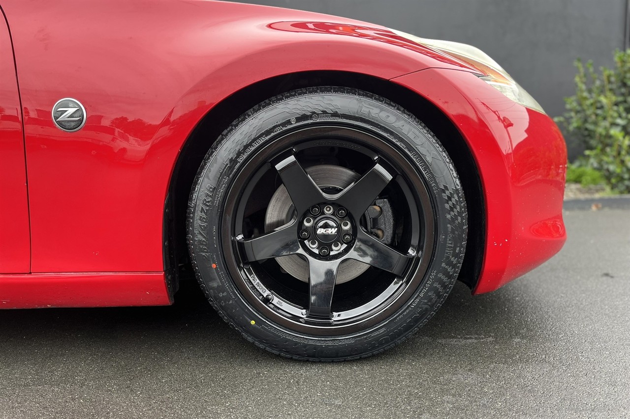 2010 Nissan Fairlady