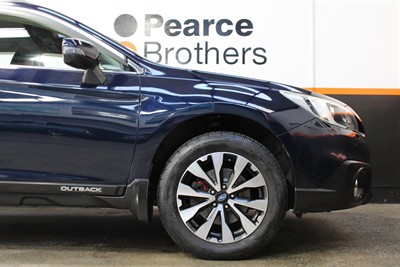 2015 Subaru OUTBACK - Thumbnail