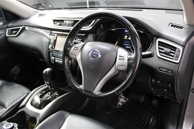 2015 Nissan X-Trail - Thumbnail