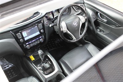 2015 Nissan X-Trail - Thumbnail
