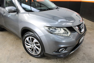 2015 Nissan X-Trail - Thumbnail