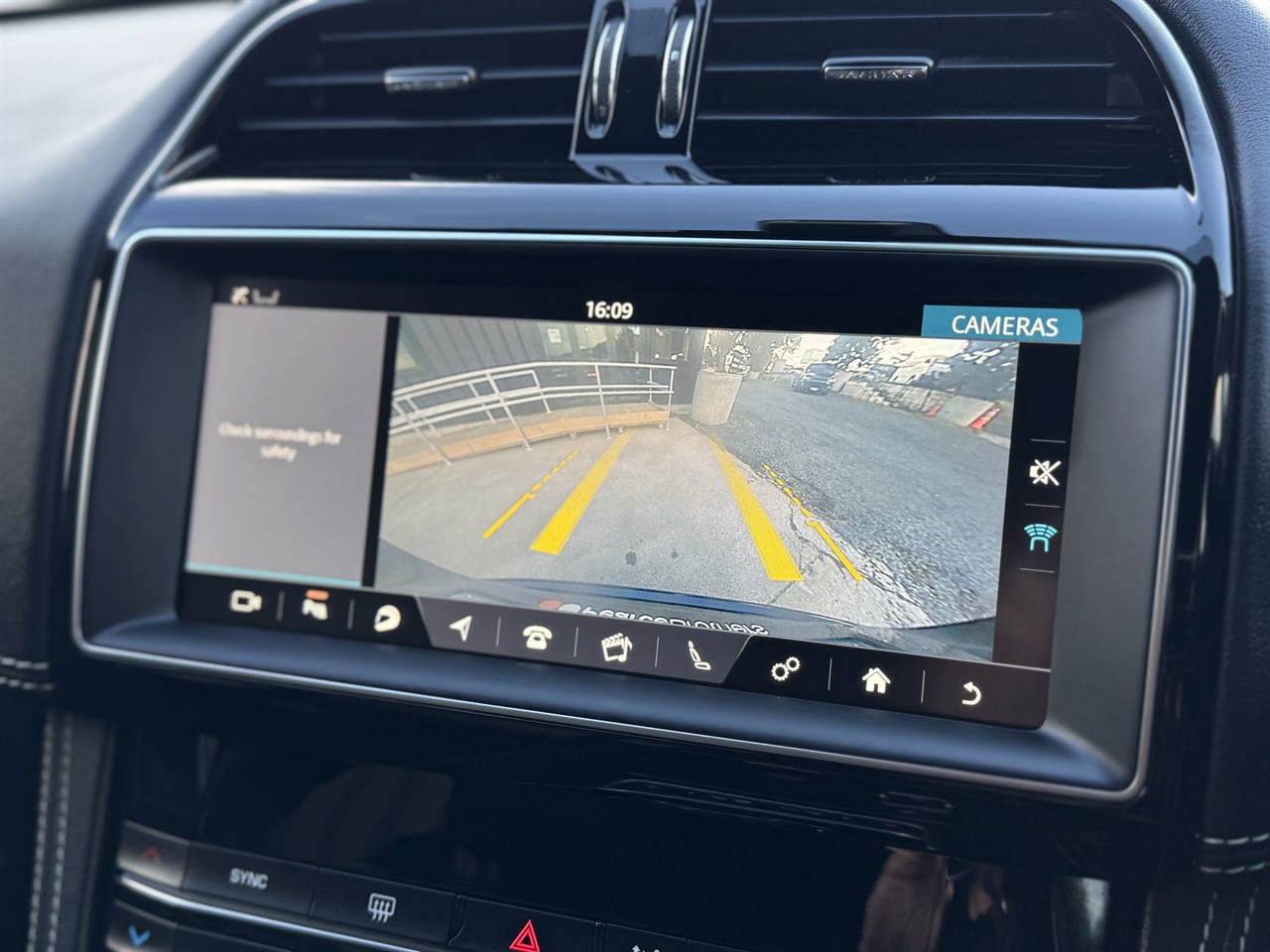 2019 Jaguar F-Pace