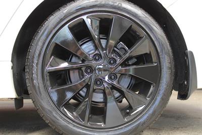 2016 Kia Optima - Thumbnail