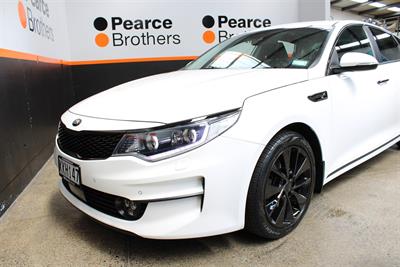 2016 Kia Optima - Thumbnail