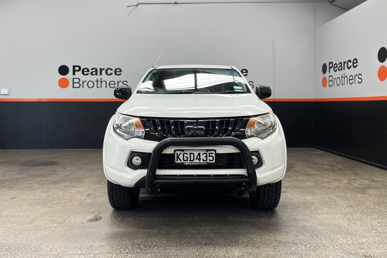 2016 Mitsubishi Triton