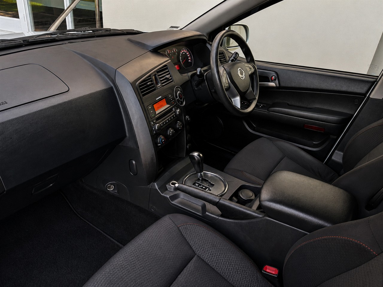 2015 Ssangyong Actyon