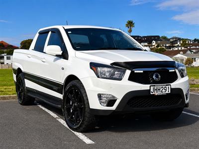 2015 Ssangyong Actyon - Thumbnail