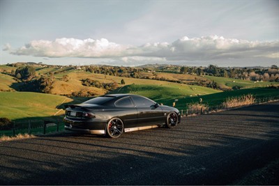 2003 Holden Monaro - Thumbnail