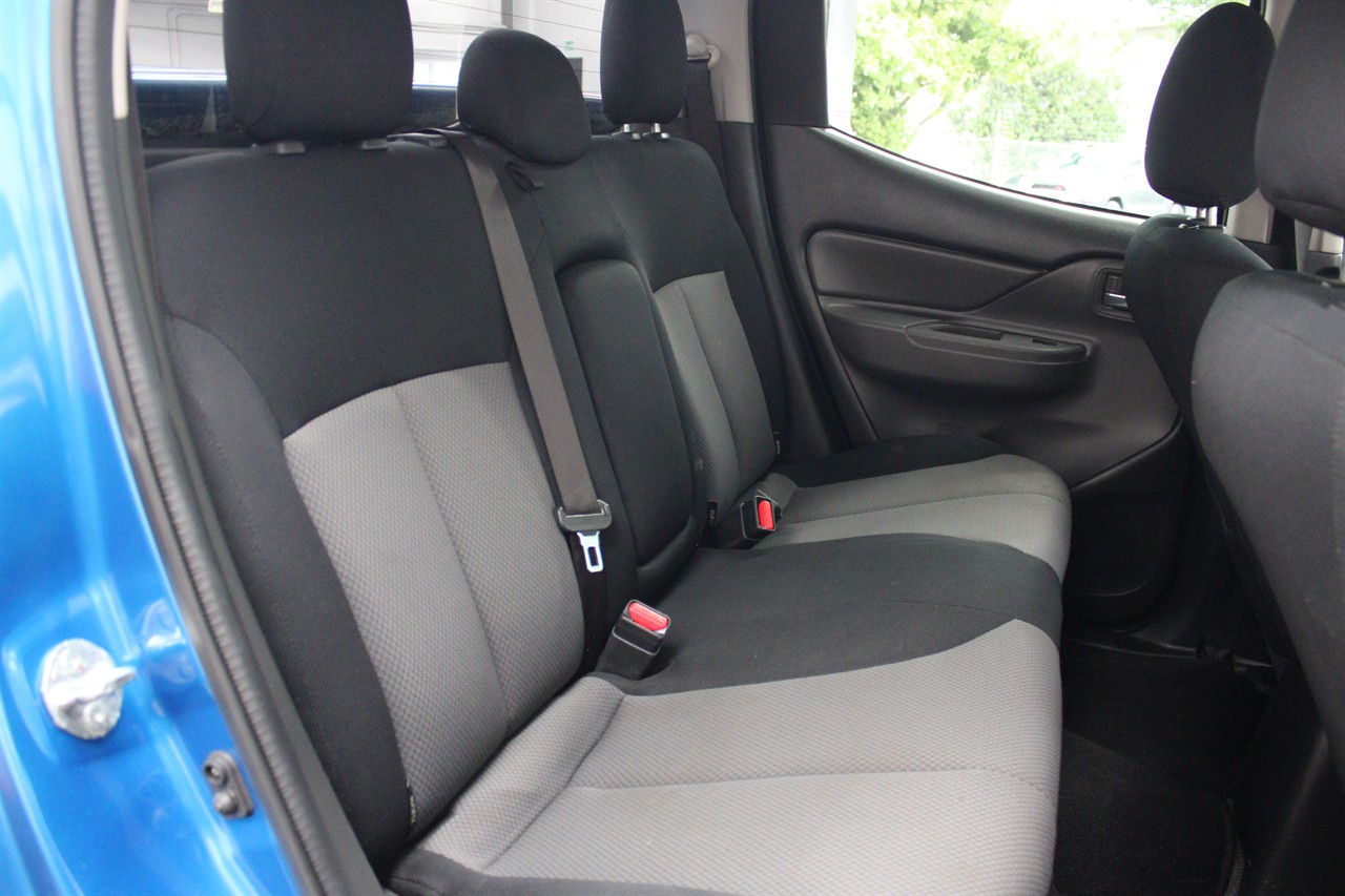 2016 Mitsubishi Triton